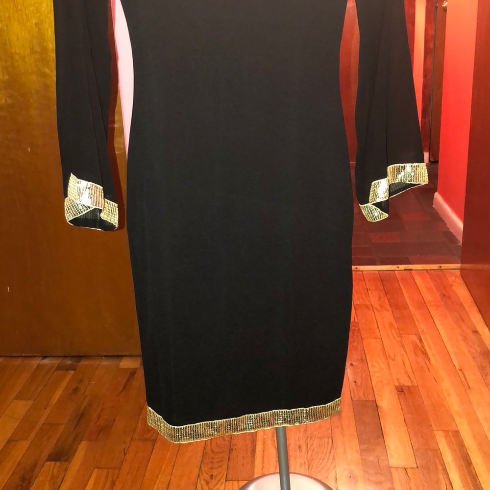 Dress - Picture 2 of 2